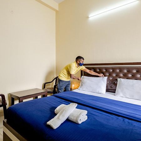 Lime Tree Studio Near Fortis Gurgaon Exteriör bild