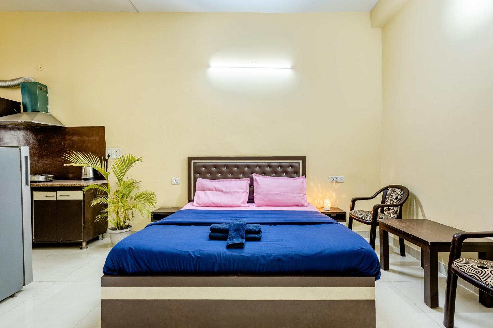 Lime Tree Studio Near Fortis Gurgaon Exteriör bild
