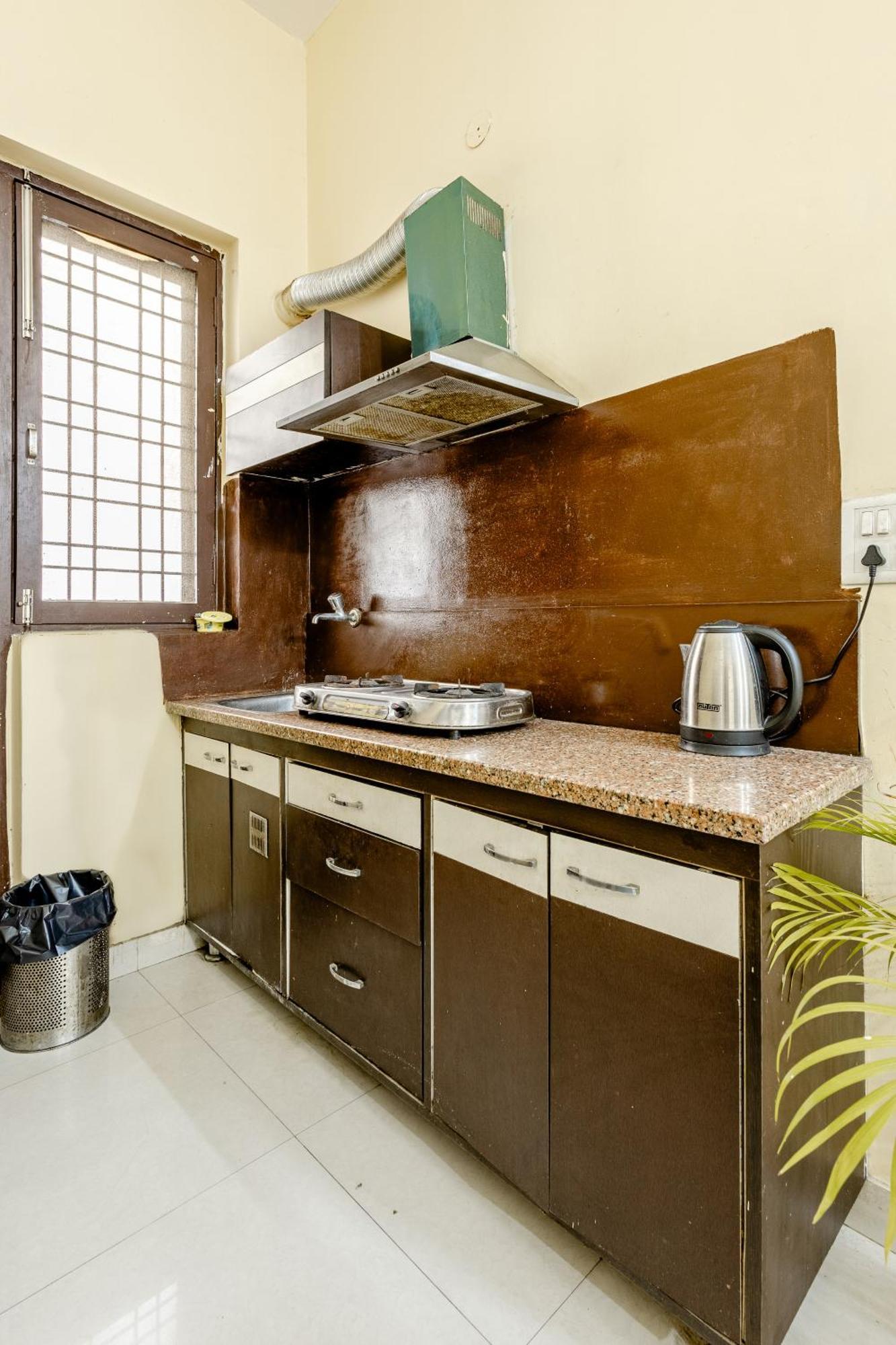 Lime Tree Studio Near Fortis Gurgaon Exteriör bild